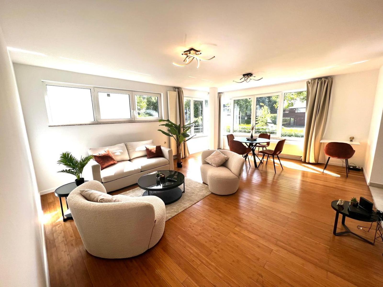 Wolu Suites Brussel Buitenkant foto