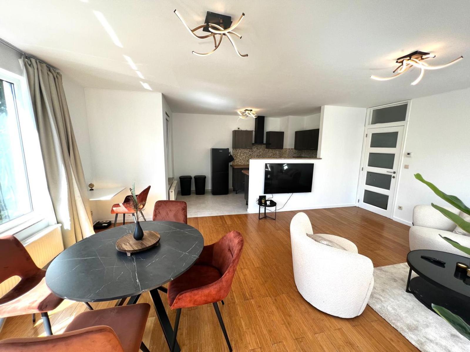 Wolu Suites Brussel Buitenkant foto