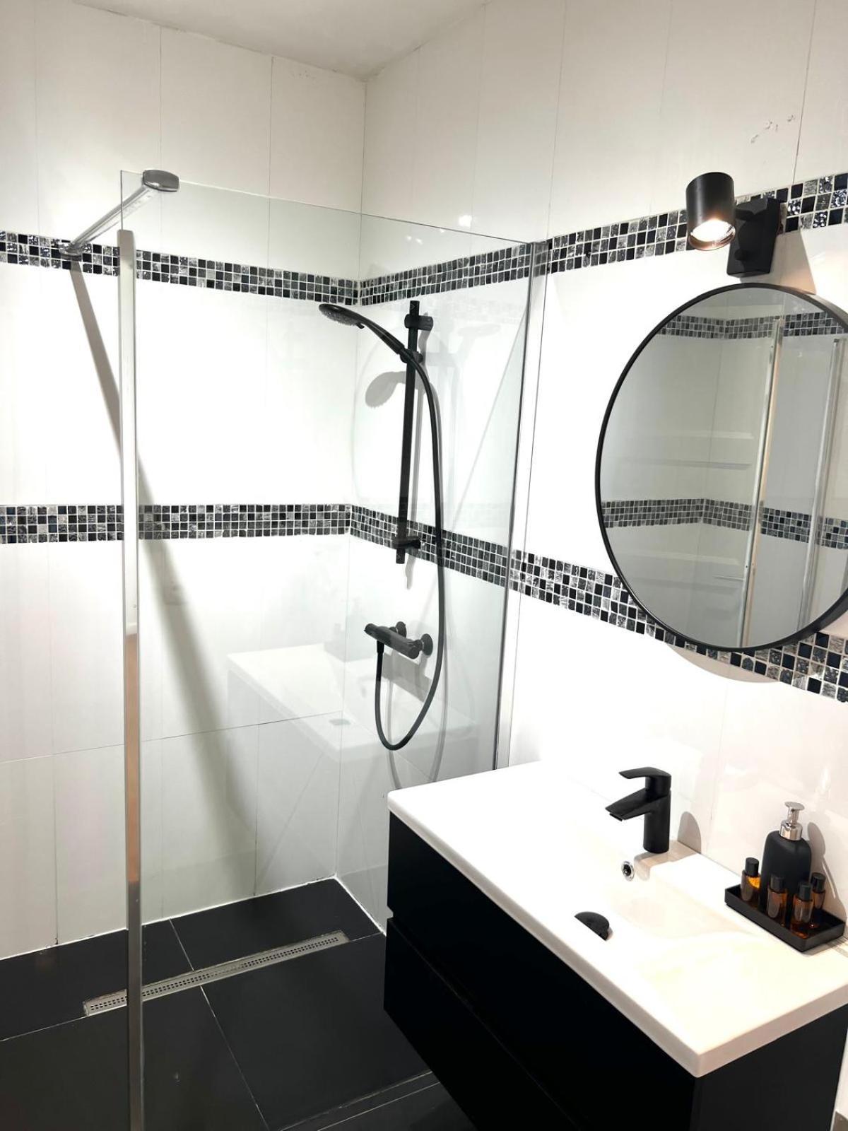Wolu Suites Brussel Buitenkant foto