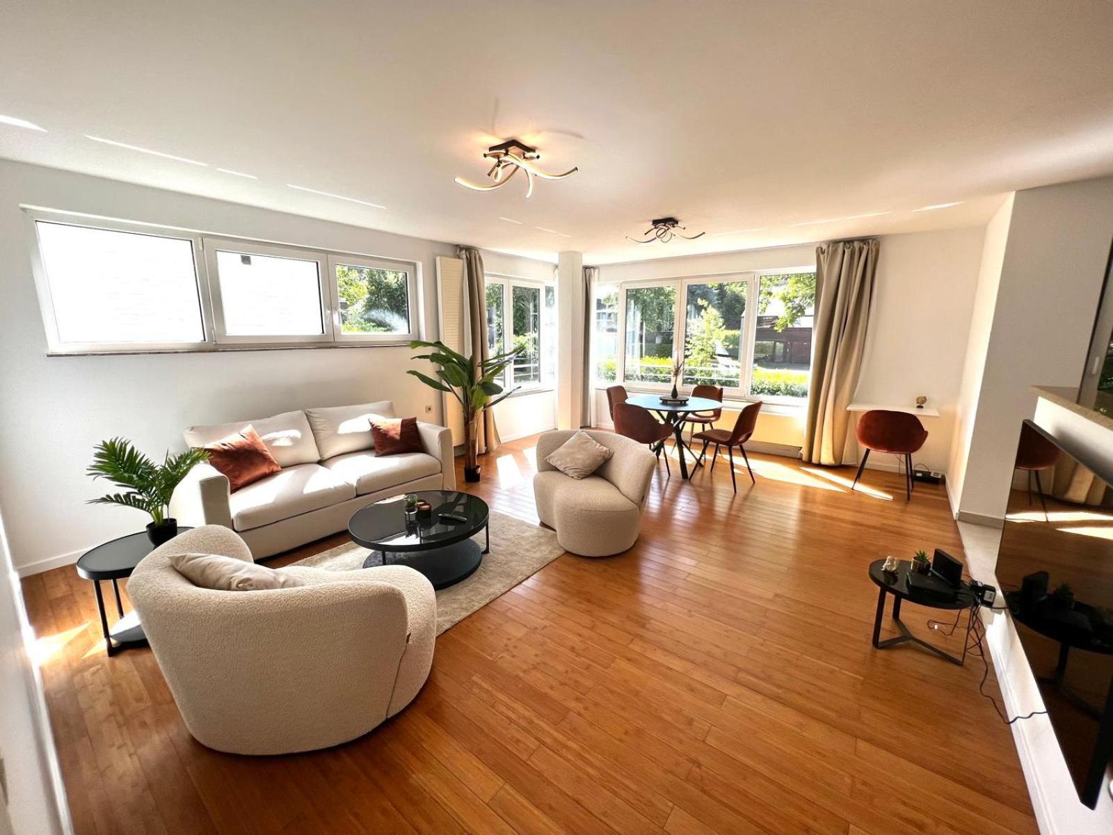 Wolu Suites Brussel Buitenkant foto